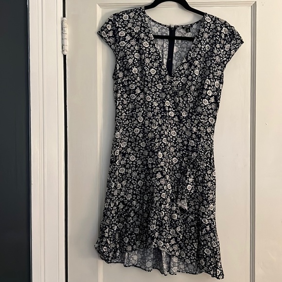 J.Crew Mercantile Dress - Picture 1 of 3